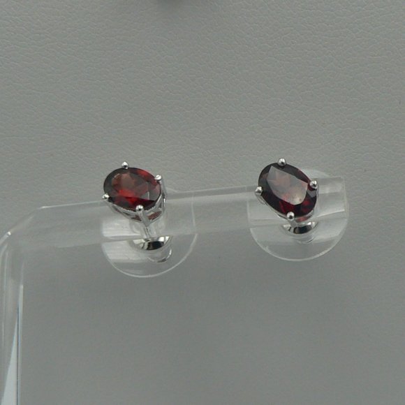 Sz 5 Genuine Mozambique Garnet 3 pc Set  NWOT - Picture 8 of 9